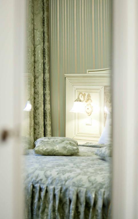 Pensiunea Crystal II Valea Lupului  Экстерьер фото