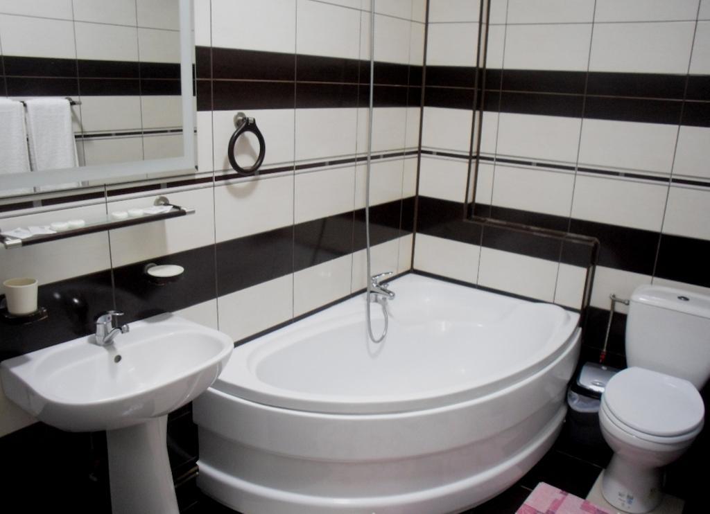 Pensiunea Crystal II Valea Lupului  Номер фото